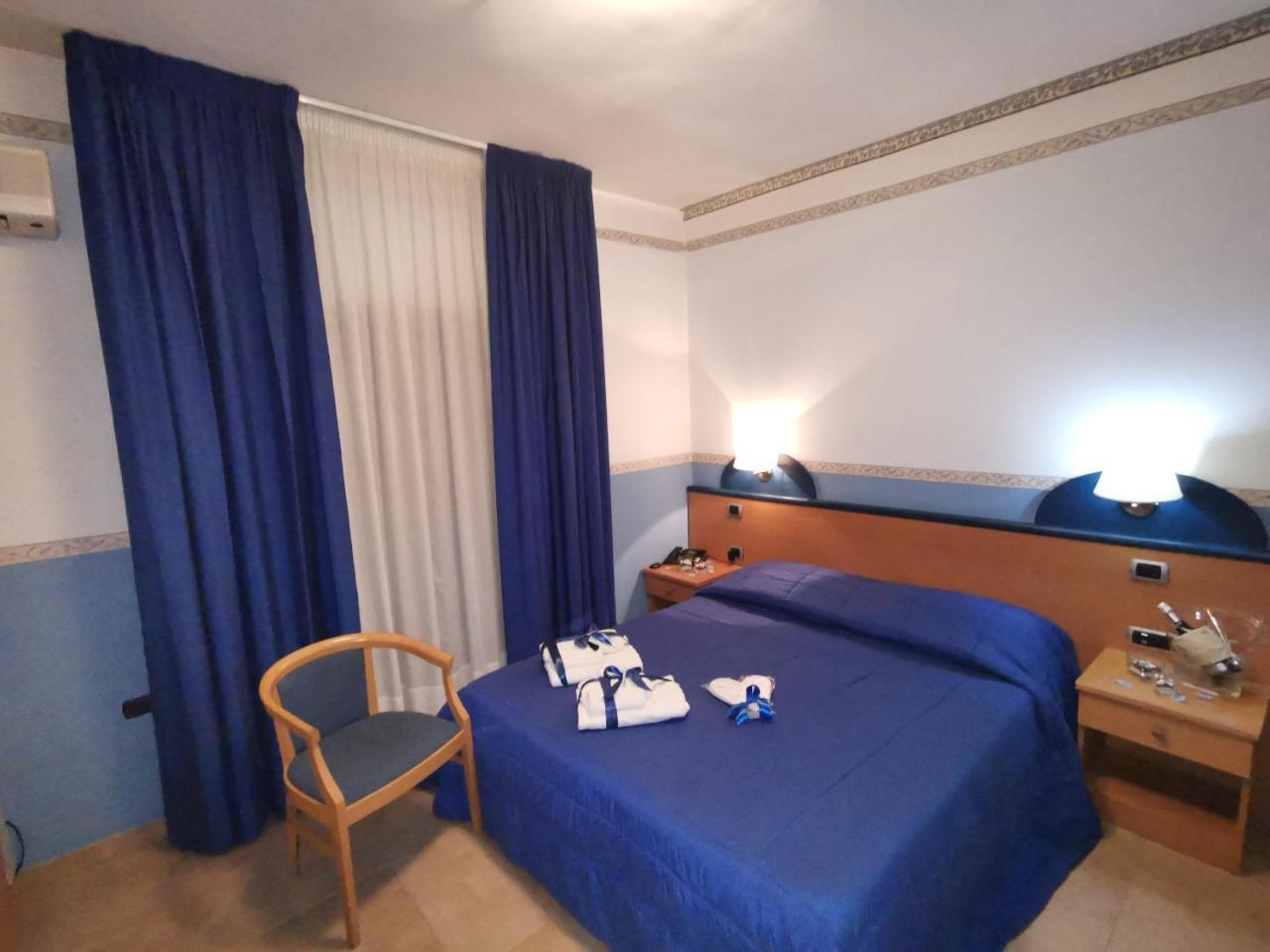 Santa Lucia Hotel Corigliano Calabro Zewnętrze zdjęcie