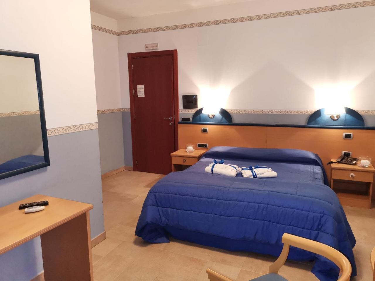 Santa Lucia Hotel Corigliano Calabro Zewnętrze zdjęcie